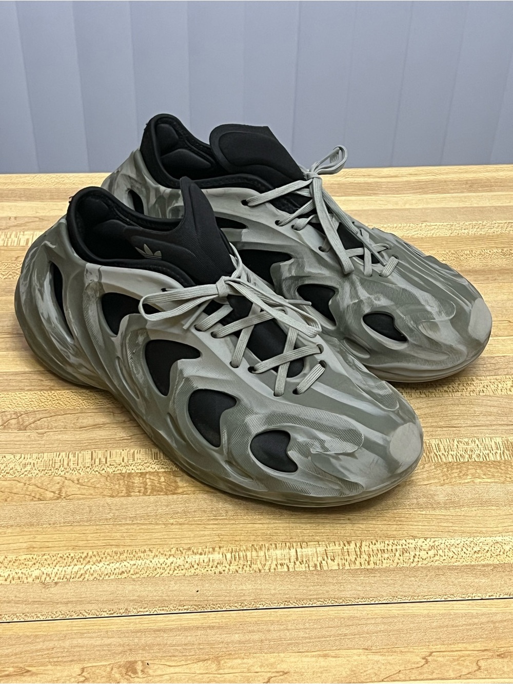 Adidas adiFOM Q sneakers in the "Olive Strata" colorway men’s 9.5